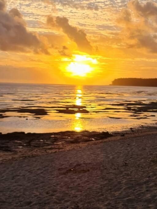Vacation Beach House South Of Mauritius - Riambel Экстерьер фото
